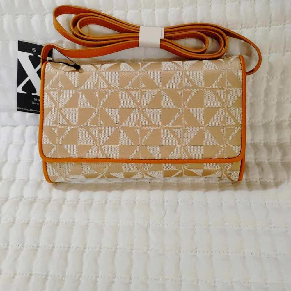 Maxx New York crossbody bag - Picture 2 of 3